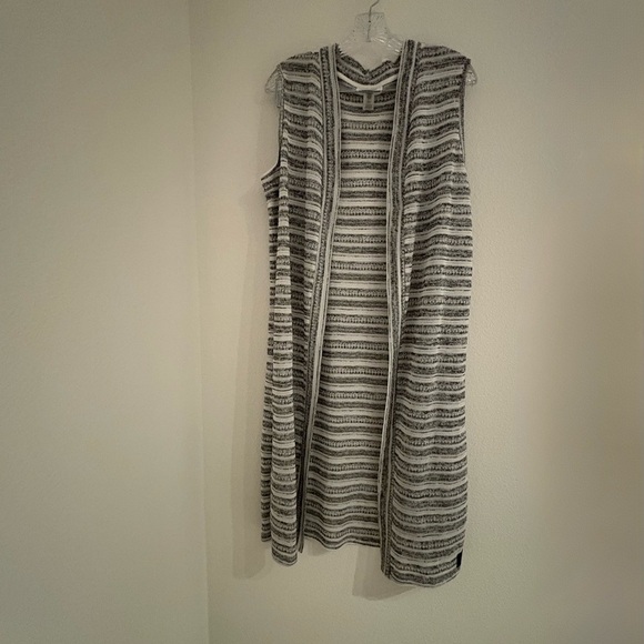 Calvin Klein Womens Open Front Cardigan Size XL Gray Striped Sleeveless Duster - Picture 3 of 6